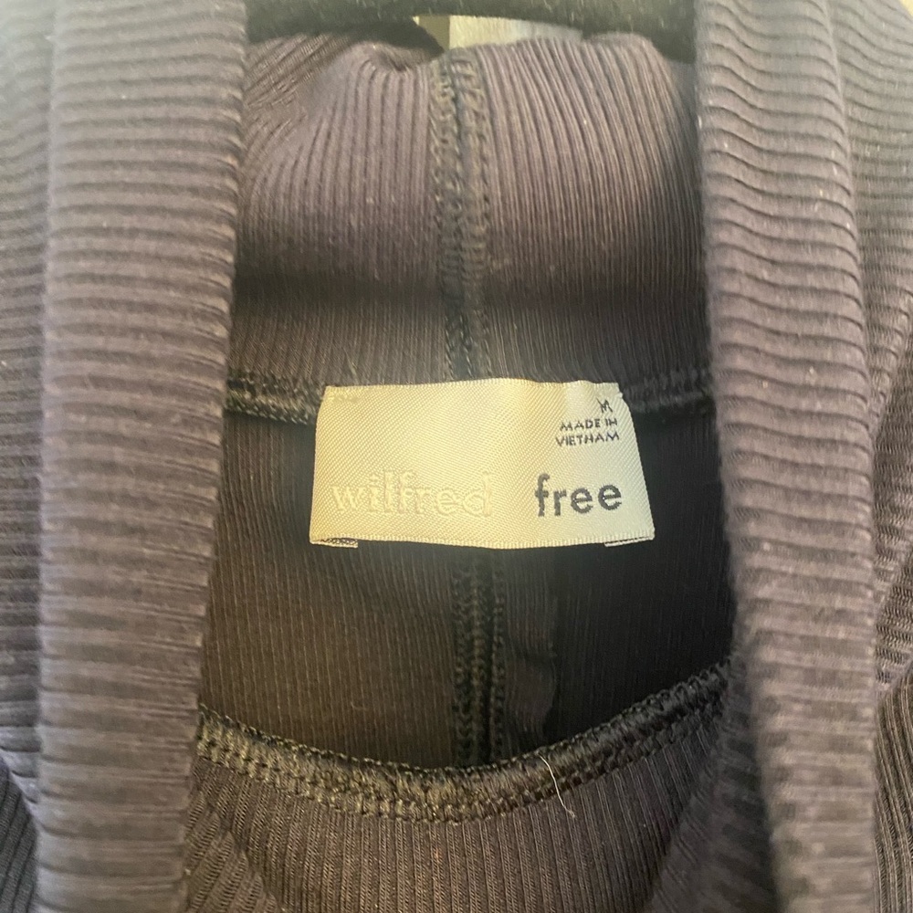 Aritzia Wilfred Mock-neck Top - Picture 2 of 2